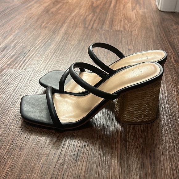 A New Day block sandals - Picture 2 of 3
